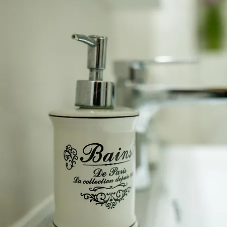 Daire Deluxe Astoria *