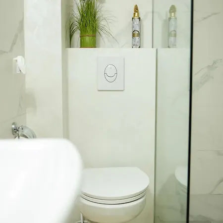 Deluxe Astoria Apartment Navodari