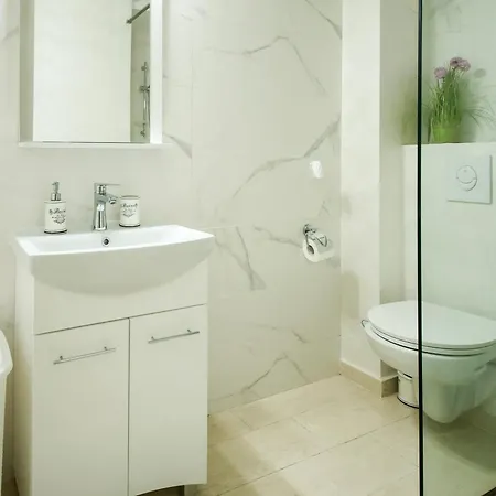 Deluxe Astoria Năvodari