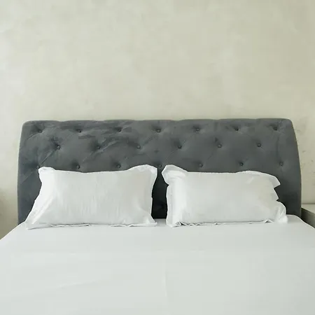Deluxe Astoria